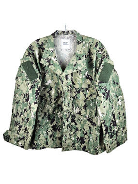 US Navy NWU Type lll Green Digital Camouflage Blouse Size Medium XX short